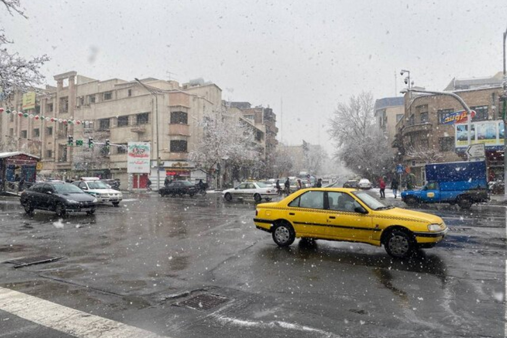 رگبار، رعدوبرق و وزش باد شدید در راه تهران