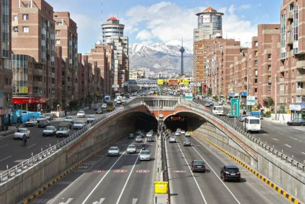انسداد شبانه تونل‌های توحید و امیرکبیر در تهران