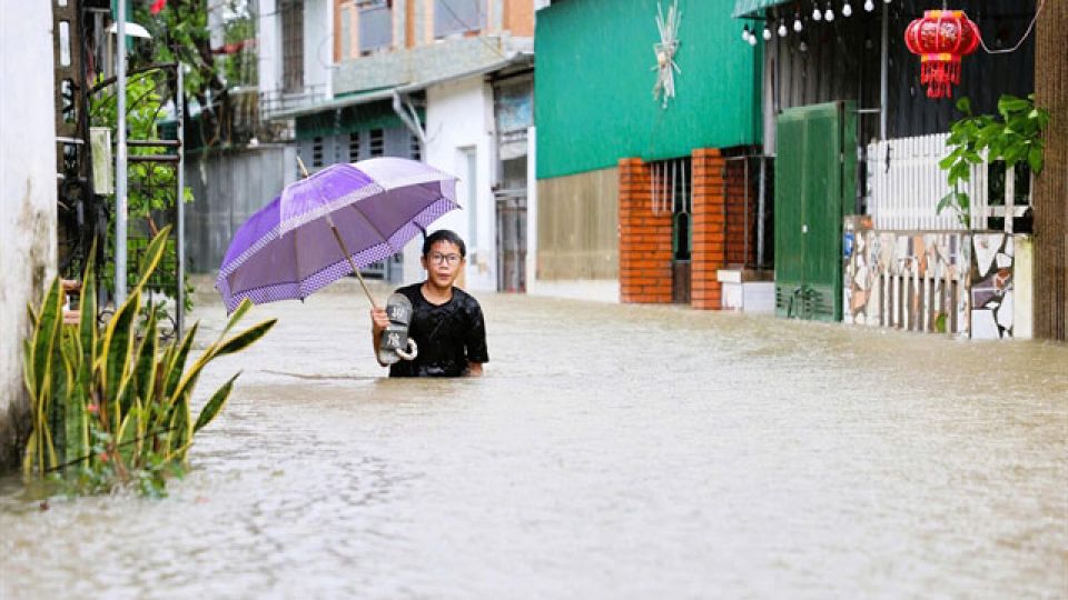Tropical storms, heat and drought putting millions of Vietnamese children at risk: UNICEF