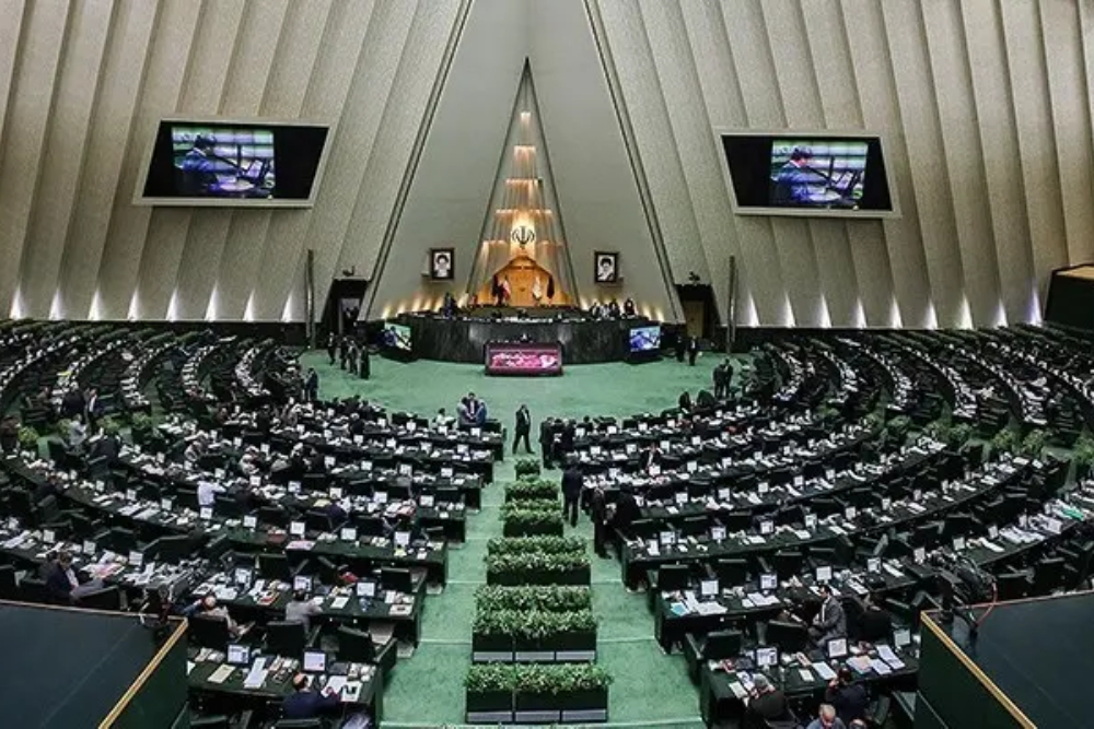 پیگیری‌ قالیباف برای بازگشایی صحن علنی مجلس