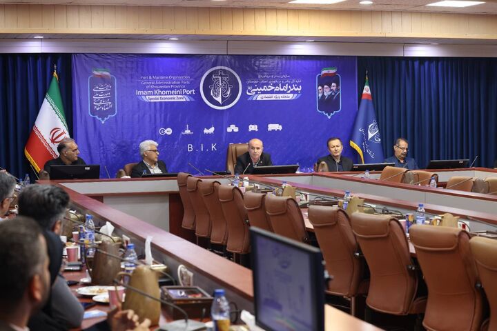 هدفگذاري براي دستيابي به ظرفيت 10 ميليون تني خدمات نفتي در بندر امام (ره)