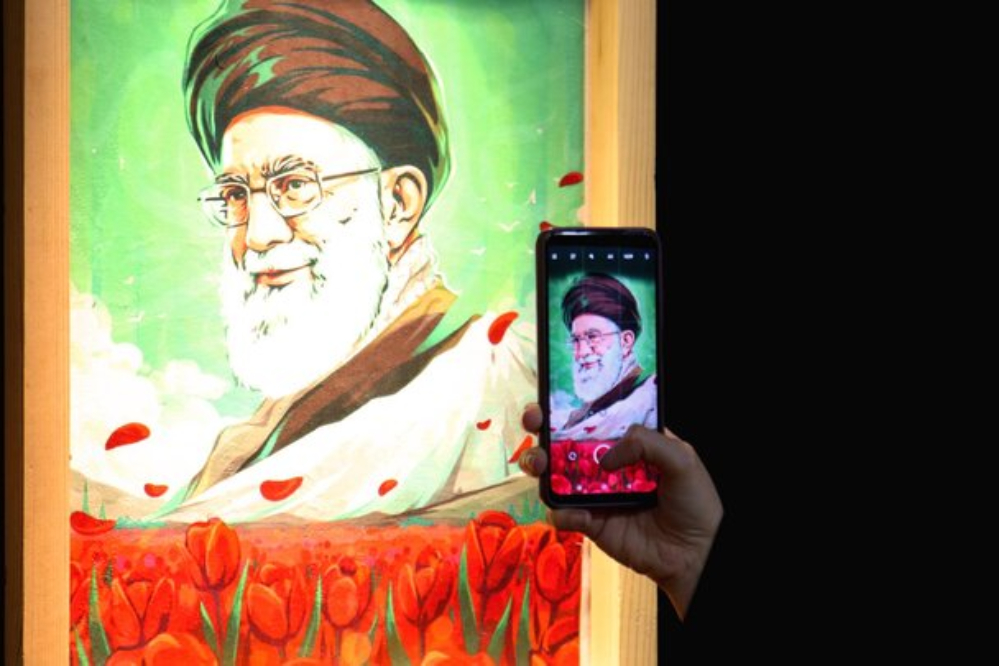 اجراي ديوارنگاره «أبناء السيّد» با حضور هنرمندان چند کشور در تهران