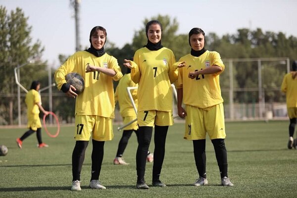 پیروزی فوتبال دختران ایران در نخستین گام