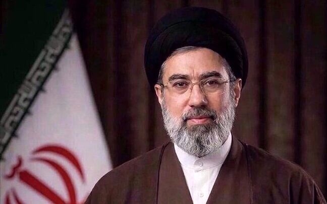 پیام تسلیت رهبر معظم انقلاب به مناسبت درگذشت مادر گران‌قدر شهیدان مظفر