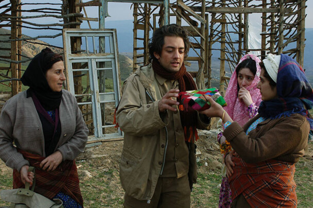 گلاب آدينه به دنبال سينماي صلح