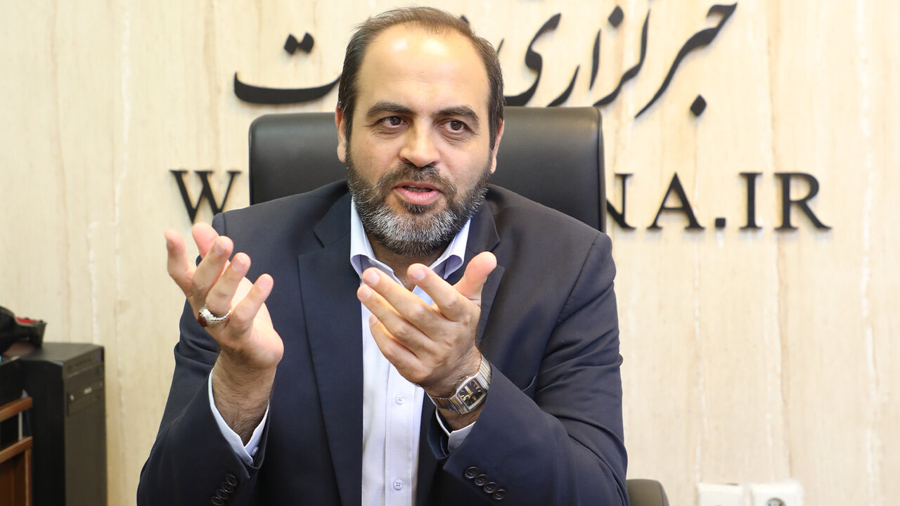 ورود کمیسیون صنایع مجلس، به موضوع تاخیر در تحویل به موقع خودرو /تولید برخی قطعات خودرو انحصاری است