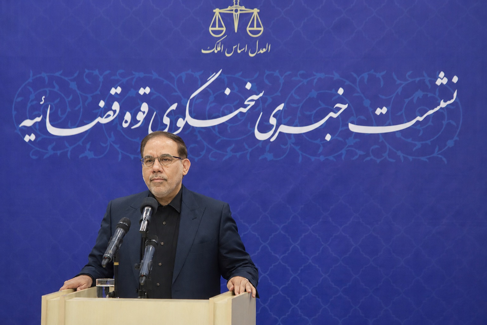 جهانگیر: دشمن به دنبال برجسته‌سازی حواشی و فرعی کردن مسائل اصلی است