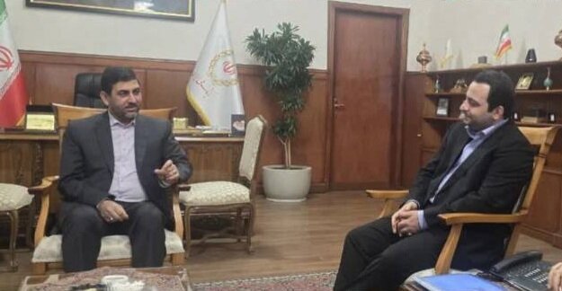 استمهال وامهای مردمی و نجات گروه ملی در اولویت پیگیریهای بانکی