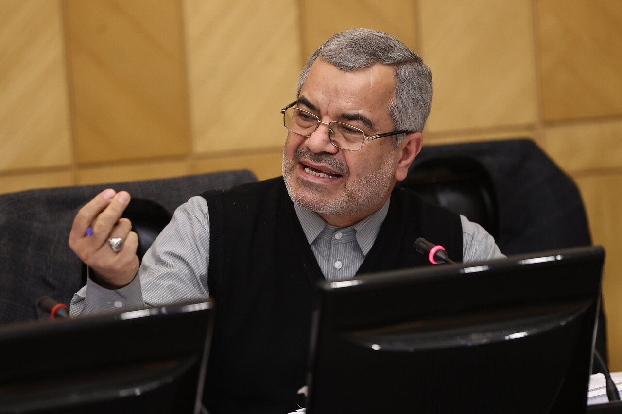 از شهید صارمی تا شهید خزایی؛ نمادهایی از ترجیح حقیقت بر آسایش شخصی/ گرامیداشت روز خبرنگار باید با اقدامات عملی برای رفع مشکلات معیشتی این قشر همراه شود