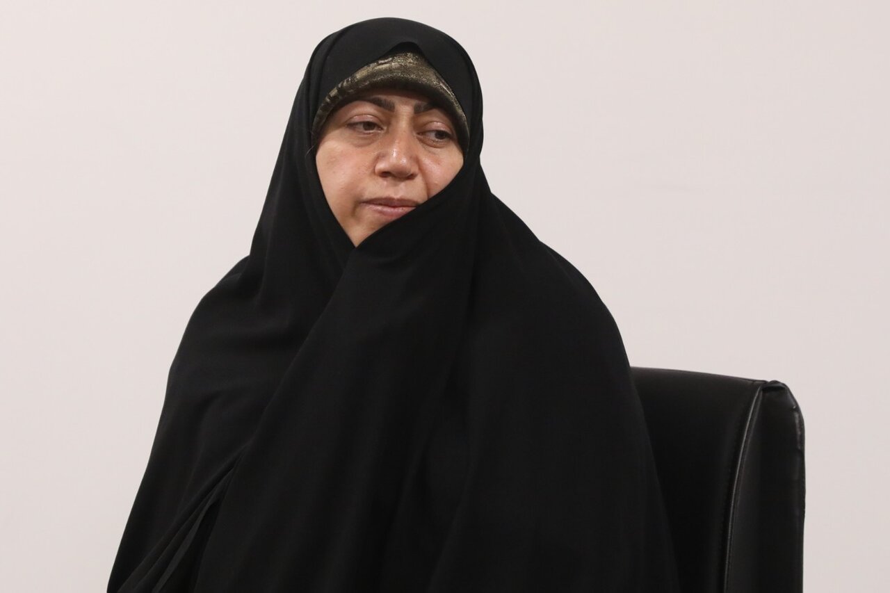ملت ایران با وجود زخم موشک ها و ترکش تحریم ها، سزاوار بهترین زندگی هستند