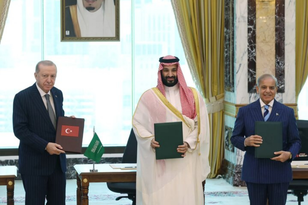 پیامد شکست جنگ آمریکا و رژیم صهیونیستی علیه ایران