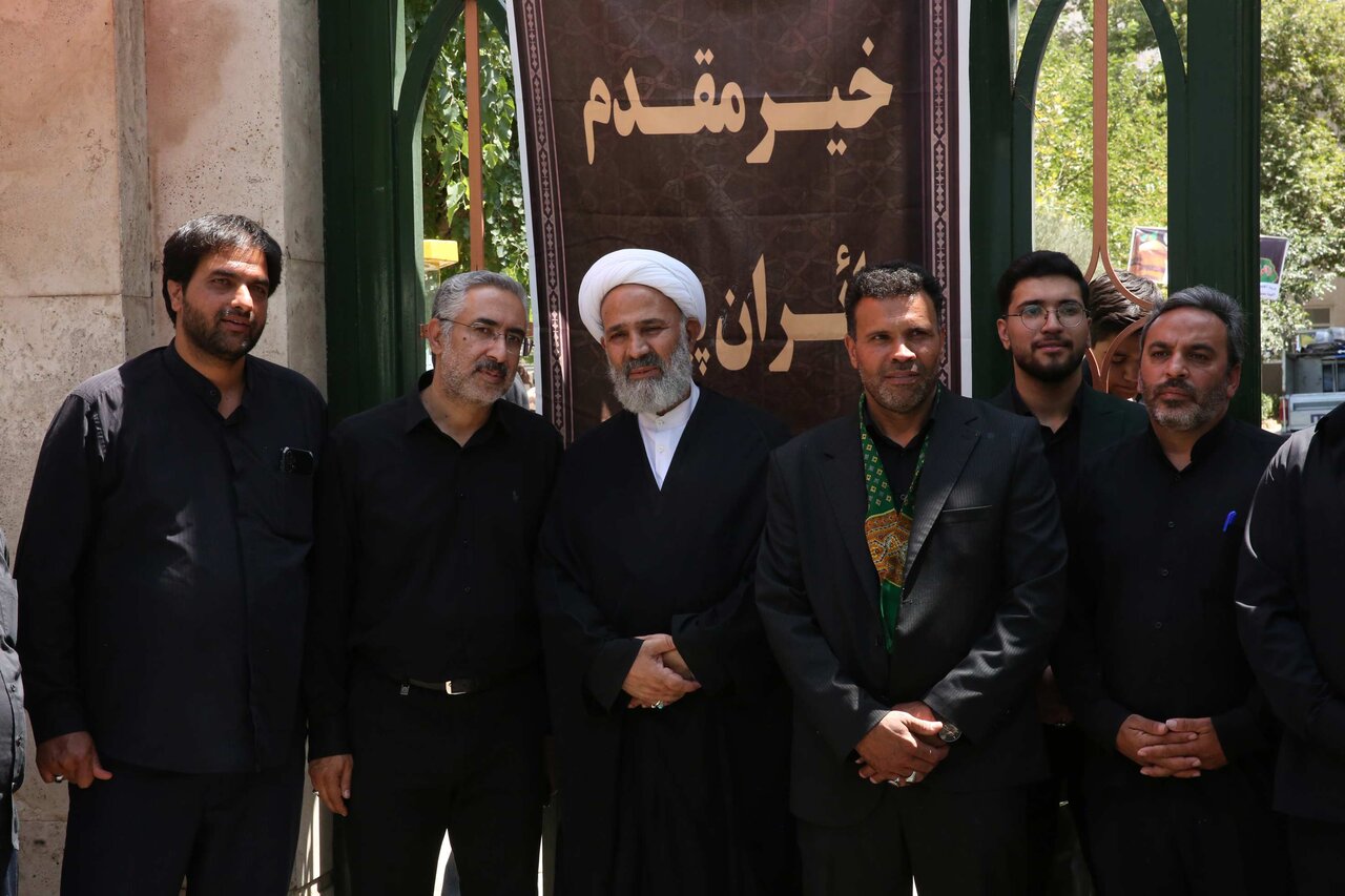 باید شرایط اقامت در شأن زائران فراهم شود