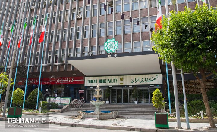 بررسی 7 سال گزارش حسابرسی مناطق 22 گانه تهران در شورای ششم