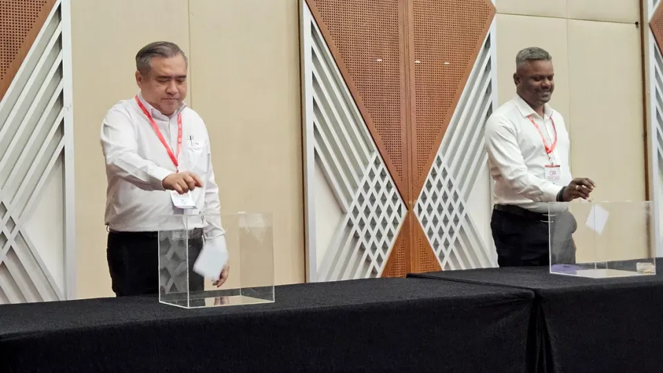 Malaysia’s DAP votes to stay in government, easing pressure on PM Anwar after state polls setbacks