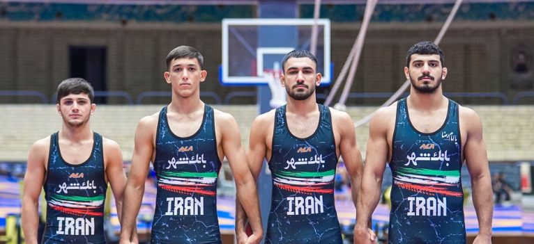 کشتی فرنگی جوانان قهرمانی جهان؛ صعود علیخانی وشمسی پور به یک چهارم نهایی