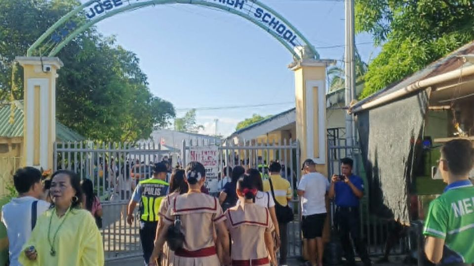 Transparent backpacks given to students after shooting in Philippine high school
