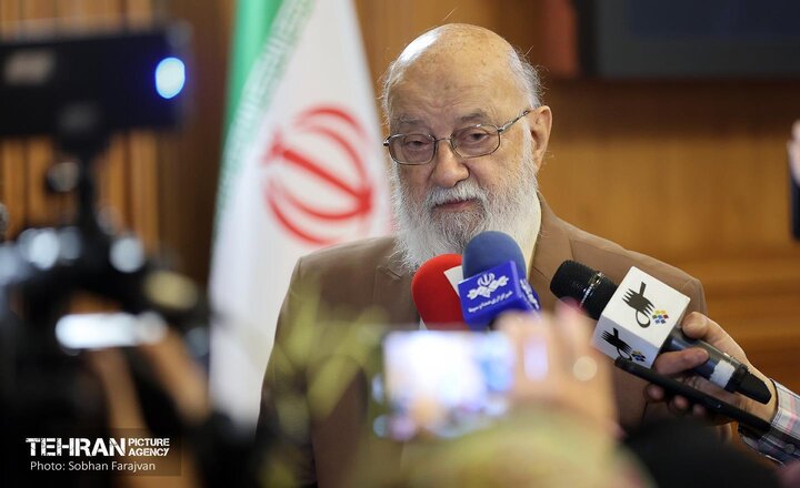 اهمال رسانه‌ها درخصوص انتقال نمایشگاه بین‌المللی/ نامگذاری فرودگاه مهرآباد و بوستان ولایت به نام رهبر شهید در دست بررسی است