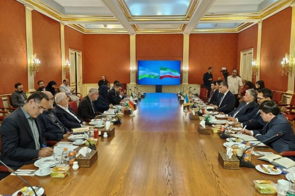 تاکید وزیر میراث فرهنگی بر آغاز فصل جدید همکاریهای گردشگری ایران و ازبکستان