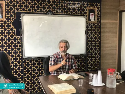 عکس؛ نشست شرح و تفسیر غزلیات حافظ شیرازی در فرهنگسرای عطار نیشابوری