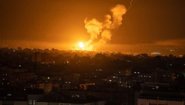 انفجار در فرودگاه نظامی کویرس در حومه حلب