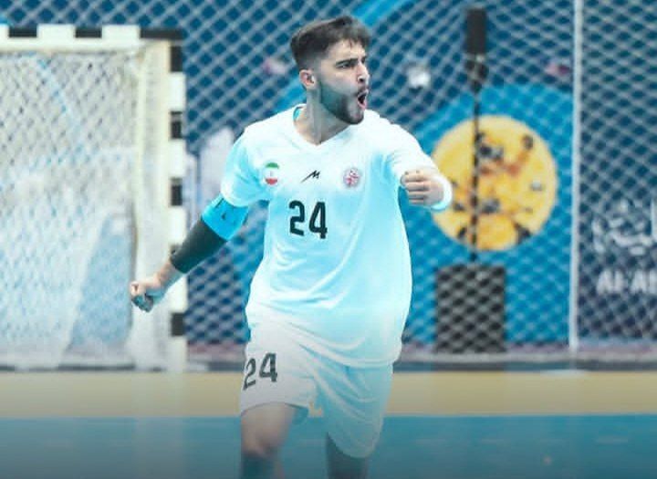 هندبال قهرمانی نوجوانان آسیا، برتری ایران مقابل عربستان