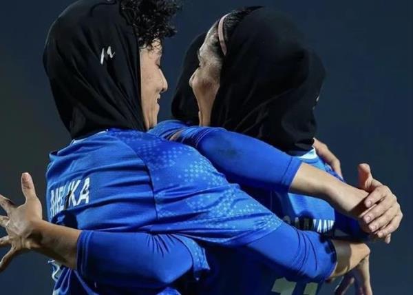تساوی خاتون بم برابر النصر عربستان