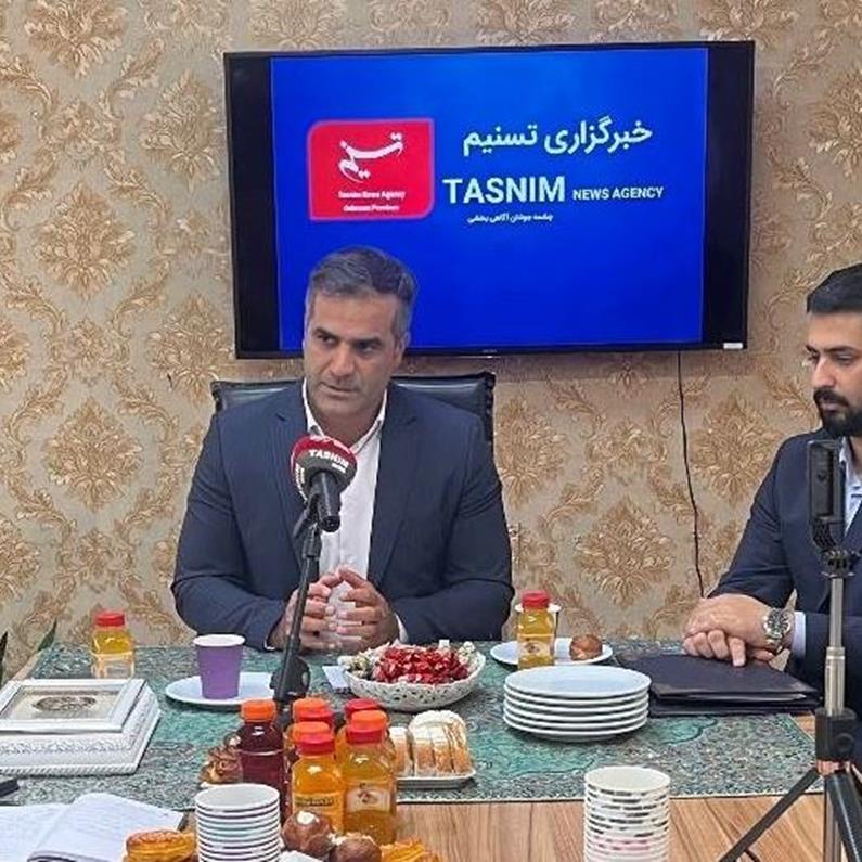 بازدید مدیر بیمه دی استان گلستان از خبرگزاری‌های دانشجو و تسنیم