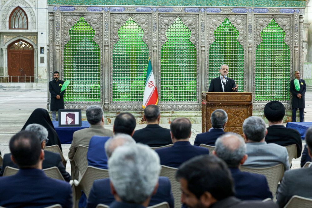 پزشکیان: در جنگ تمام‌عیار اقتصادی و نظامی هستیم/ دنیا در برابر قدرت ایران حیرت کرد