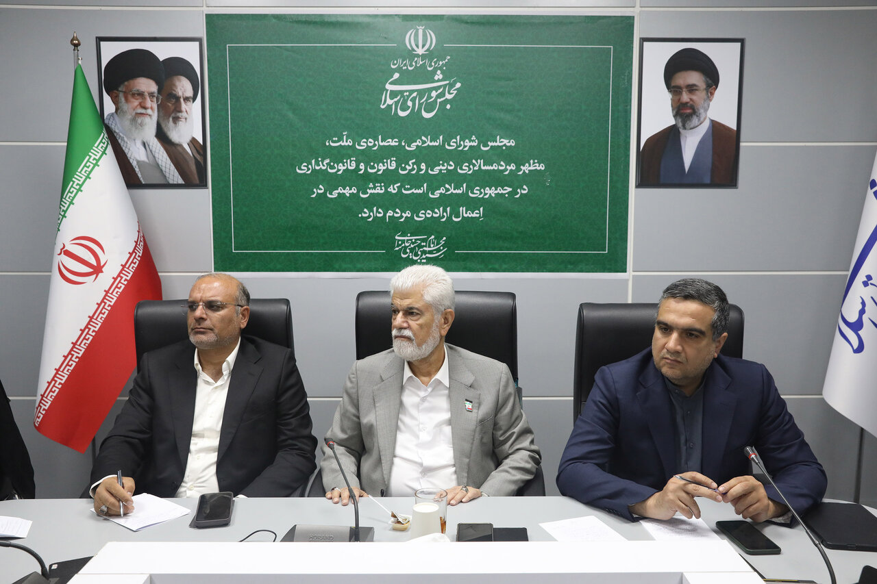 کاهش چشمگیر فوتیان اربعین نتیجه عملکرد مؤثر اورژانس و هلال احمر بود/ همکاری ایران و عراق در حوزه سلامت میتواند به الگویی منطقهای تبدیل شود