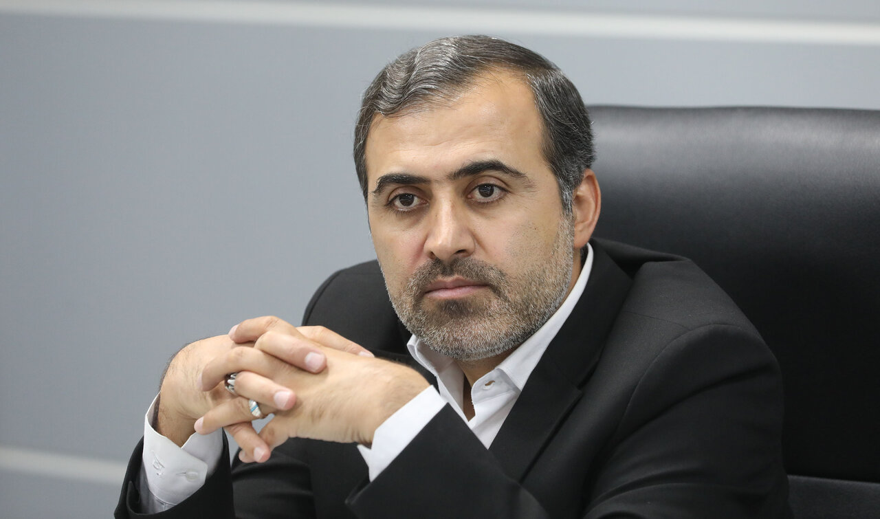 «شایسته‌سالاری» جایگزین بومی‌گزینی مطلق شود