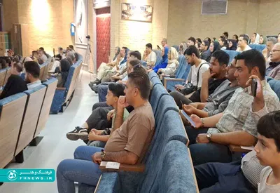 عکس؛ اجرای گروه موسیقی «خورشید تابان» به مناسبت هفته وحدت در فرهنگسرای خانواده