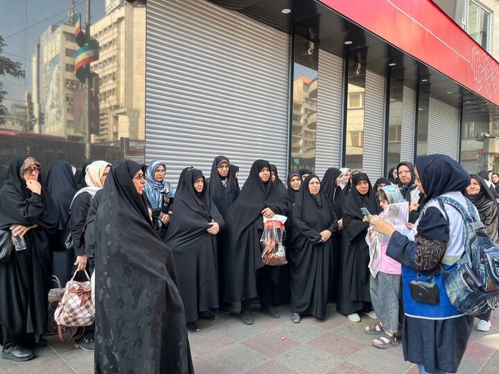 تهرانگردی خانوادههای آسیبدیده از جنگ در قلب پایتخت