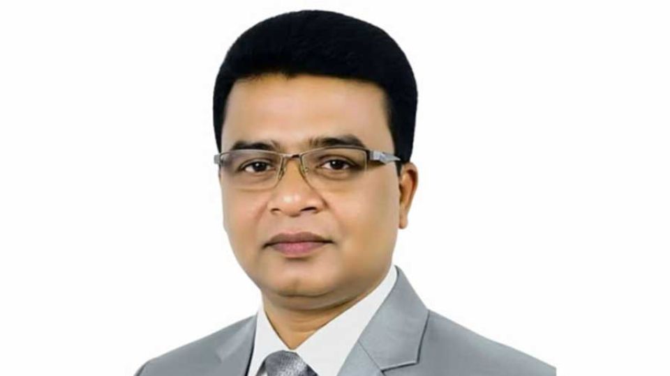 Bangladesh party leader threatens further violence against journalists