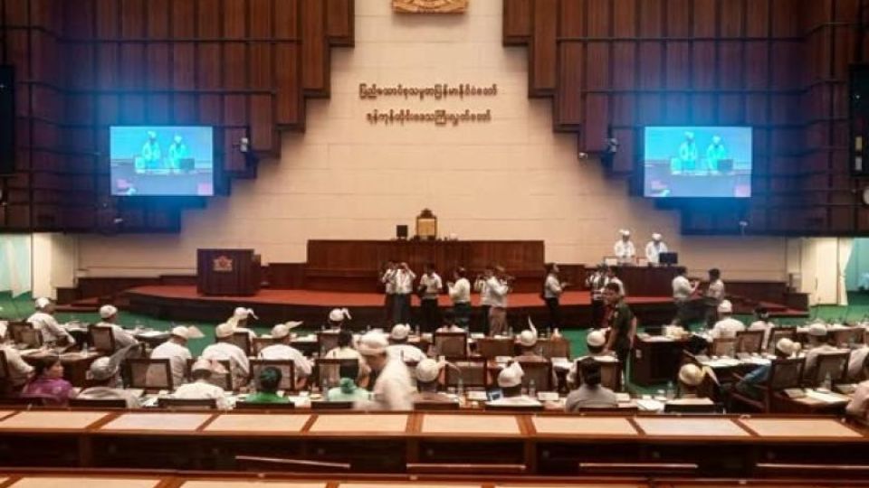 Motion urges Yangon law on non-condominium high-rise apartments
