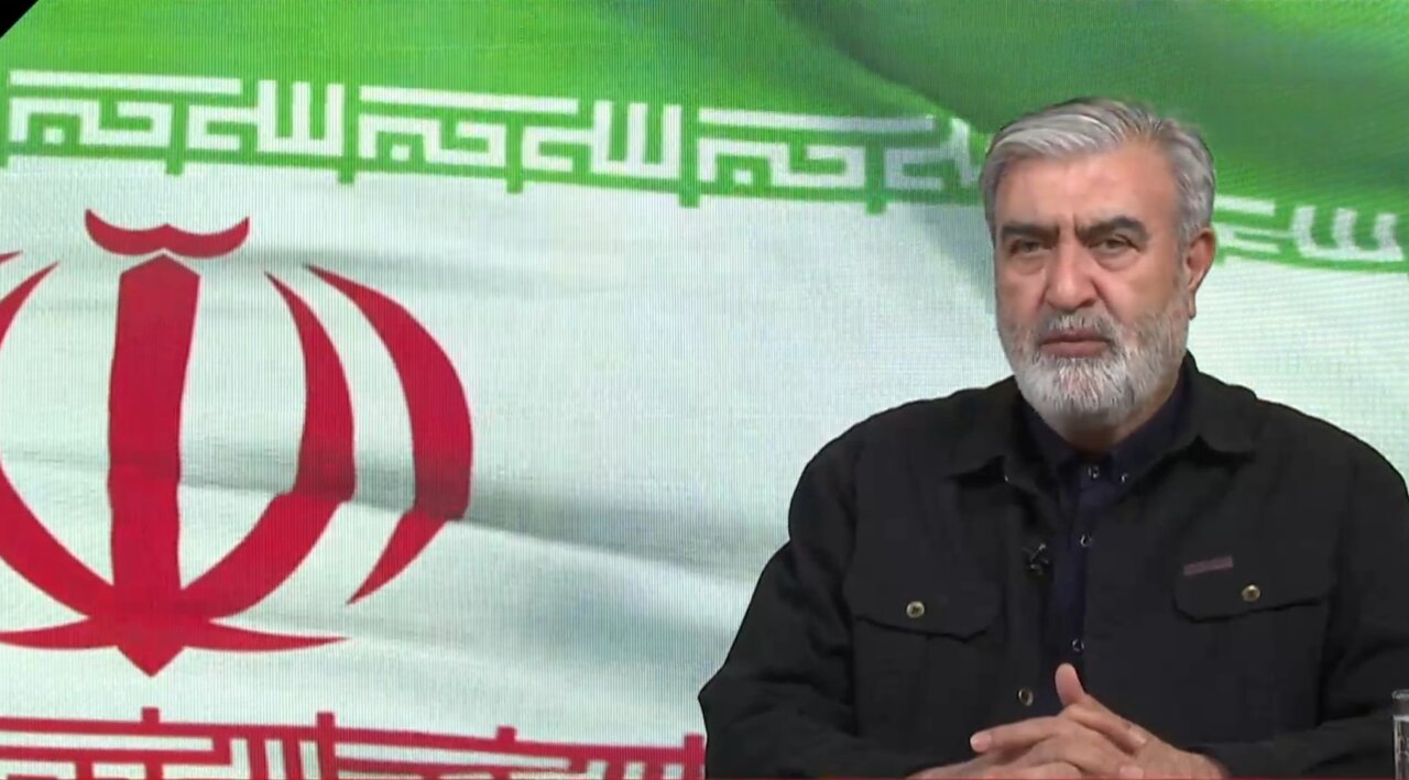 تجربه تاریخی شهریور 1320 و اشغال و قحطی که نتیجه انزوای ایران بود