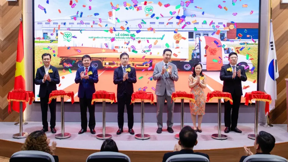 Vietnam exports first shipment of processed chicken to South Korea