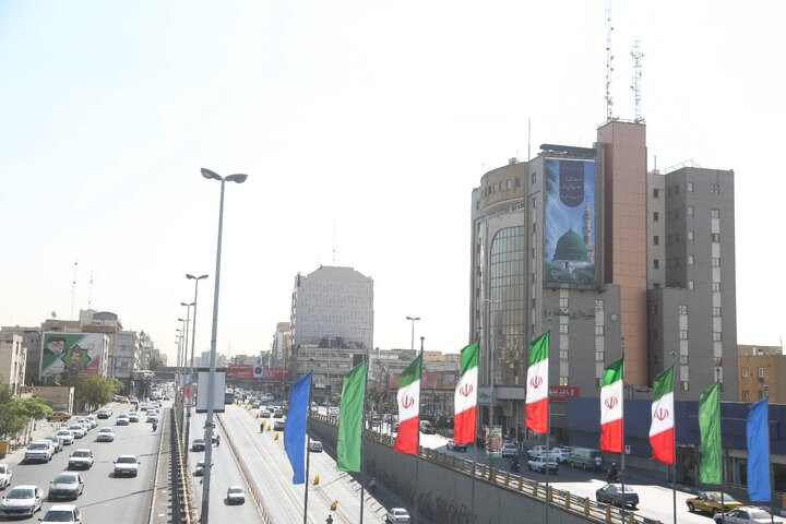 نقش وحدت بر سیمای ساختمان شهرداری منطقه 10