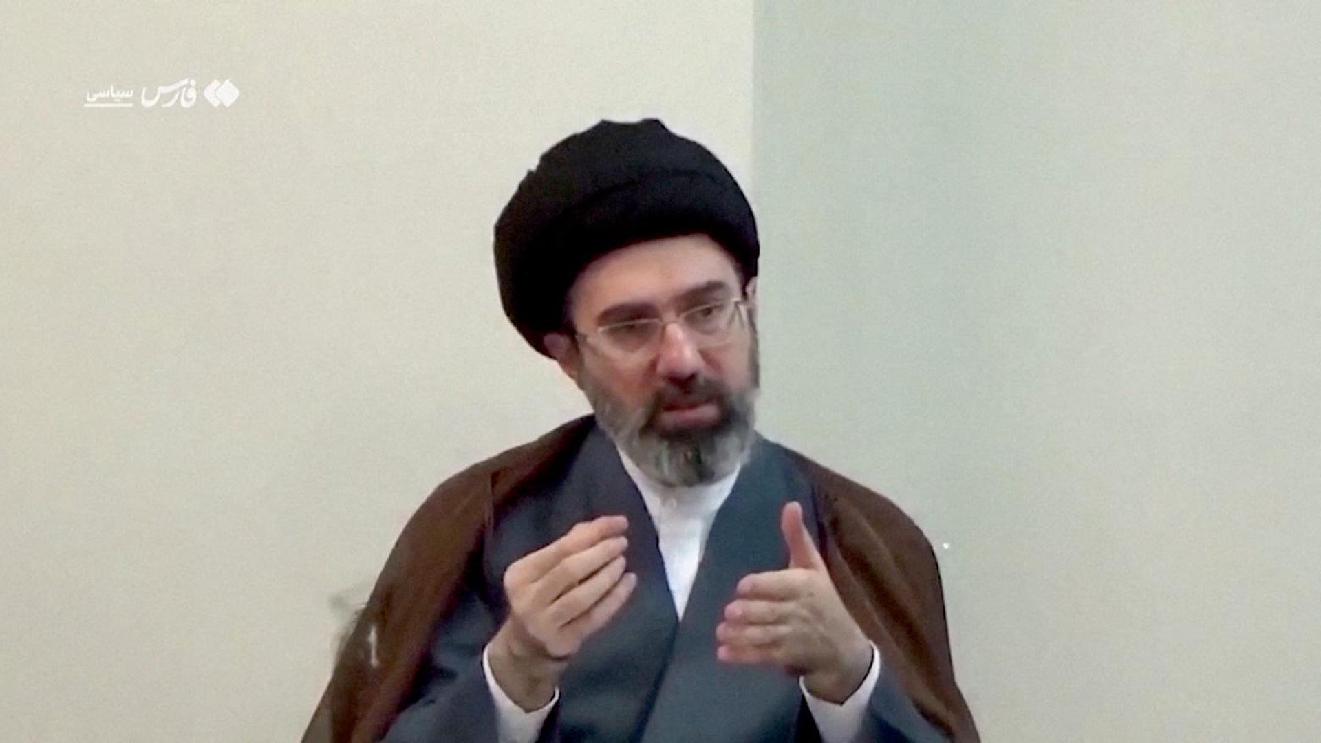 المرشد الإیرانی یدعو حکام دول الخلیج على تحدید عدوهم الحقیقی وفهم خططه ومواجهته