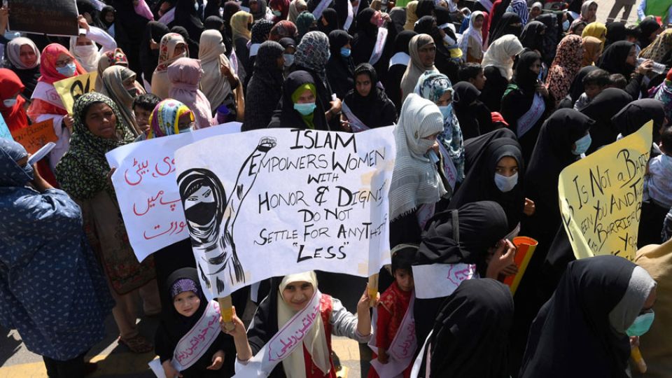 Pakistan man gets 10-year jail for marital rape