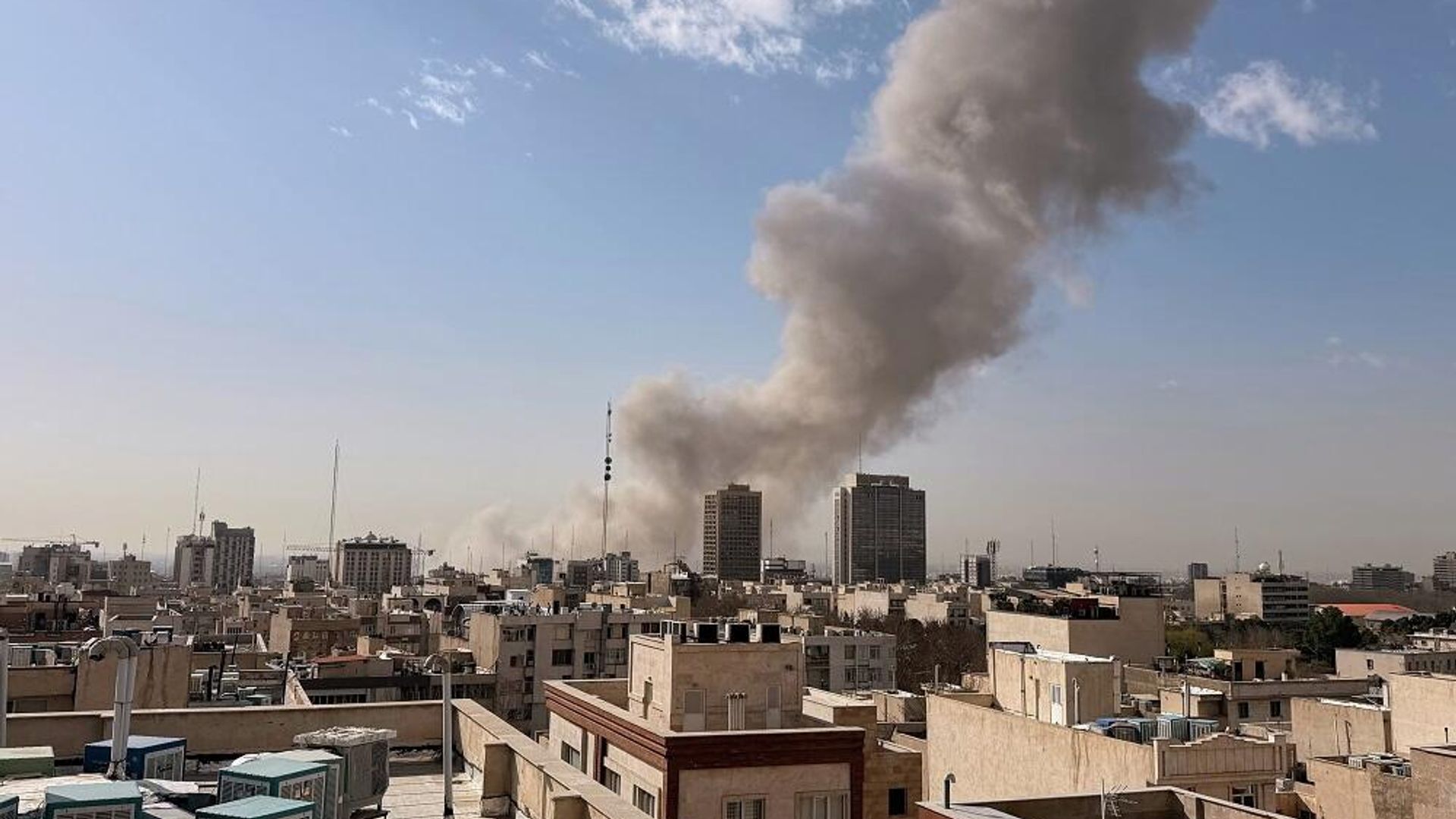 تصویت... برأیک ما سبب الهجوم الأمریکی الجدید على إیران