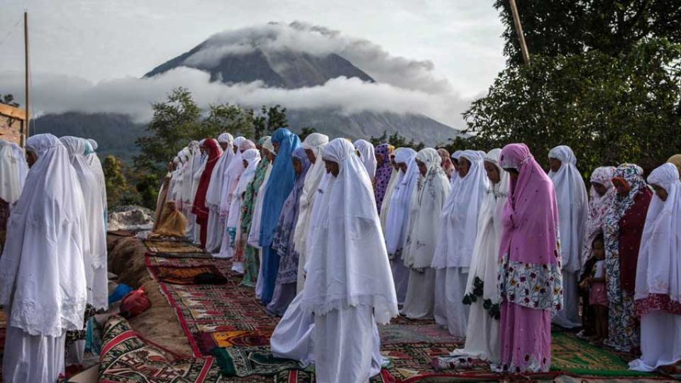 Indonesia’s Mt. Sinabung erupts after five years, status raised to ‘alert’