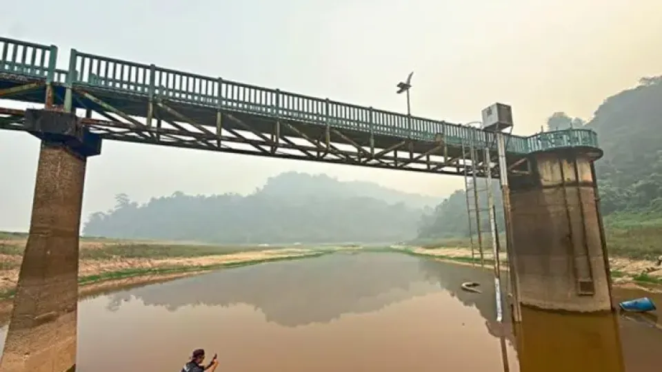 Malaysia’s Sarawak in haze, water crisis