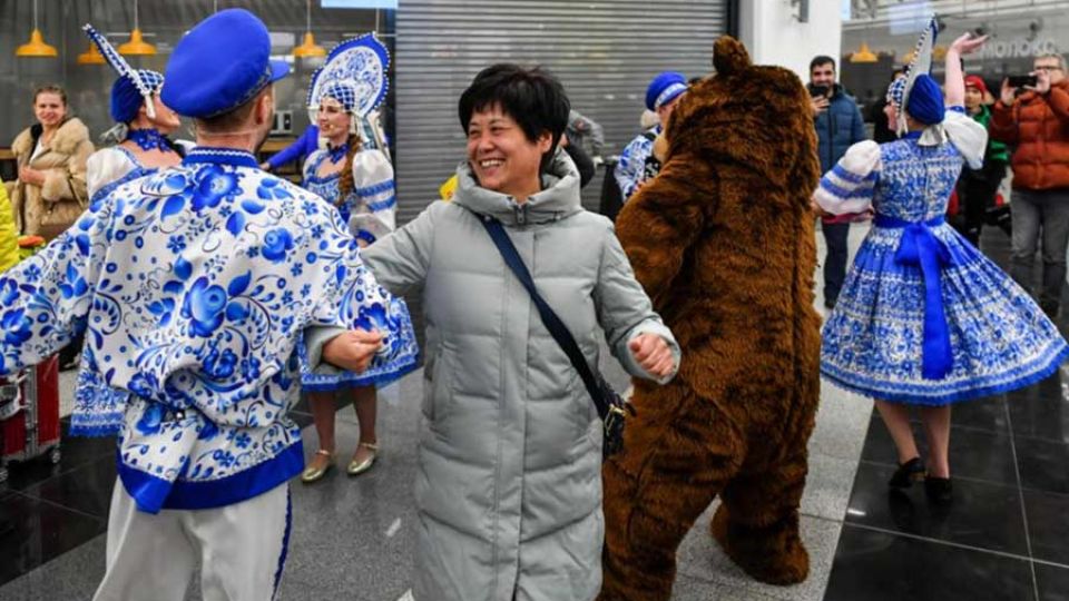China hails mutual visa-free travel with Russia as sign of deep strategic trust