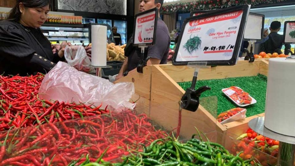Indonesia’s inflation accelerates while House approves new central bank governor