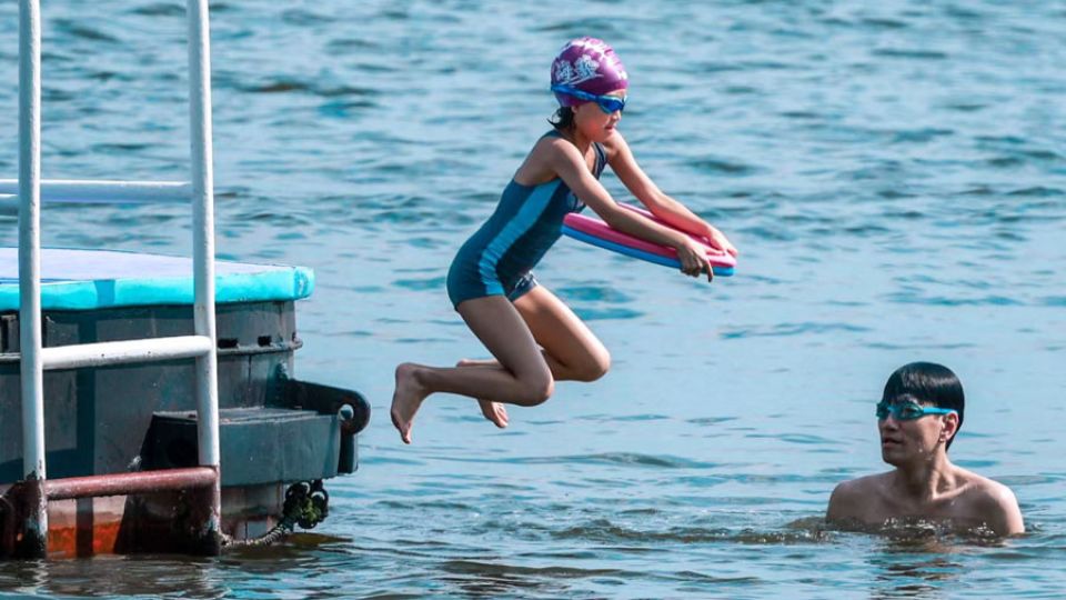 Hong Kong scorches through record-breaking August heat