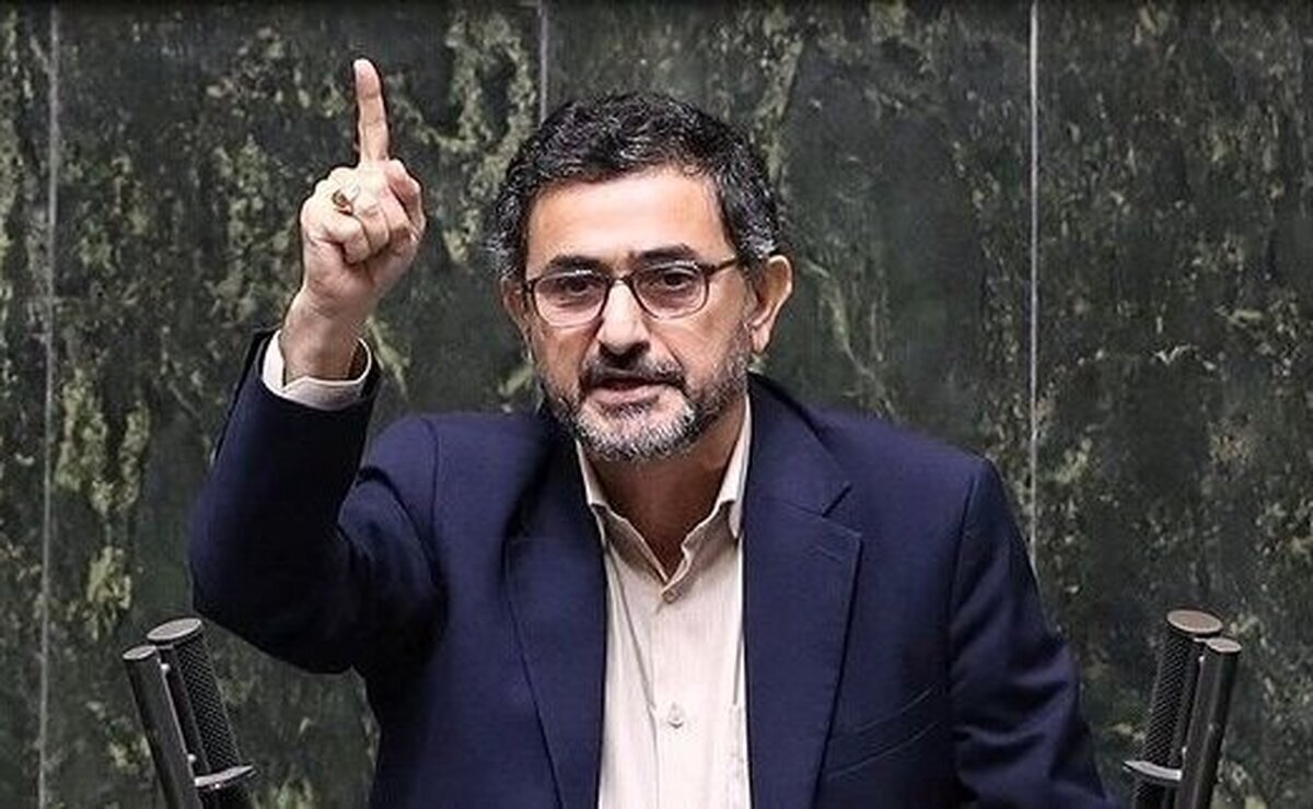 مردم ایران برای قصاص ترامپ فاسد به‌پا خاسته‌اند