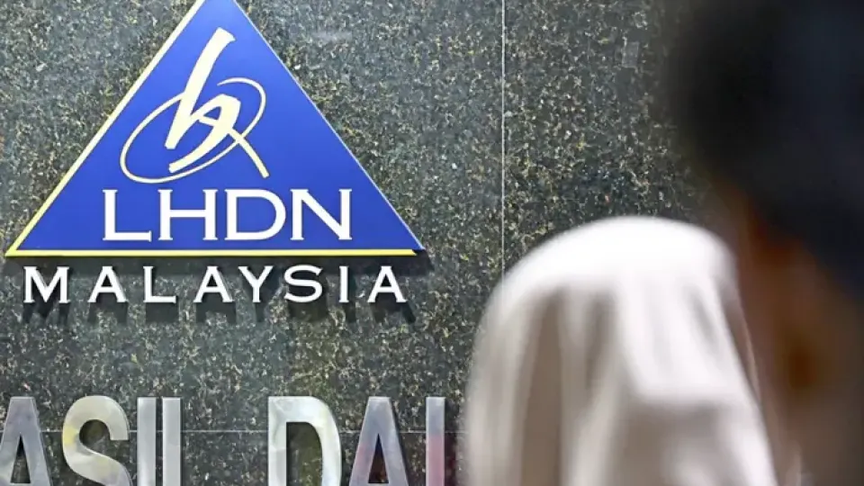 Malaysia widens e‑invoice exemption for SMEs; firms told normal receipts still valid for tax claims