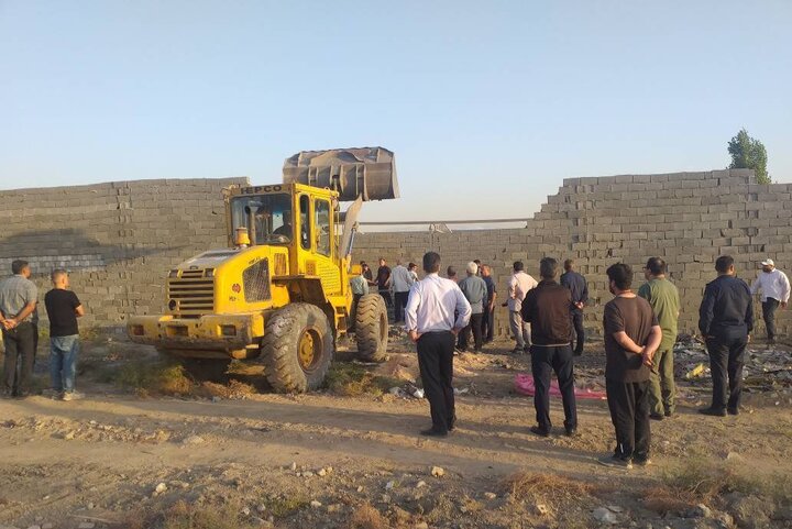 6 هزار متر از اراضی زراعی یافتآباد آزادسازی شد