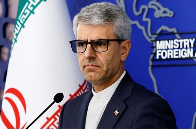 هیچ دولت مستقل و مسئولیت‌پذیری تسلیم ارعاب آمریکا نمی شود