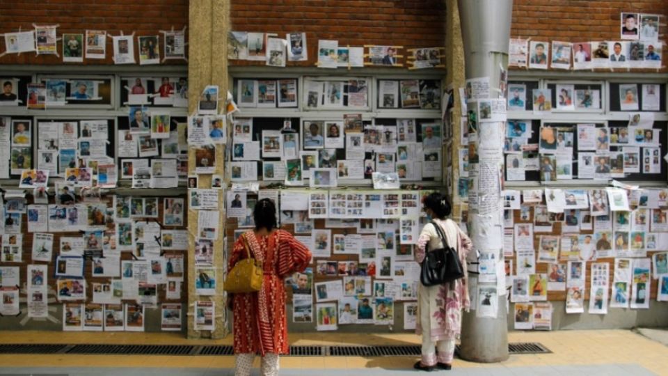Nepal floods: Two weeks on, families wait for DNA answers